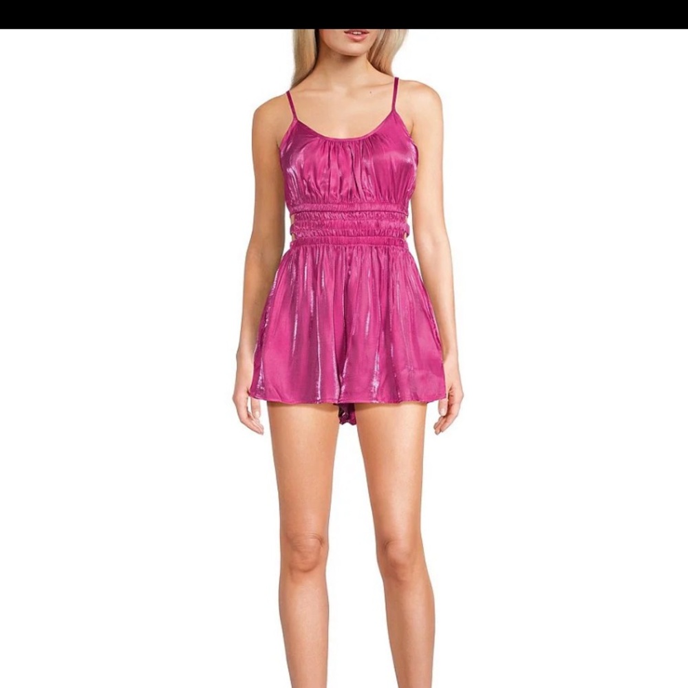 Stillettos spaghetti strap scoop neck cutout waist romper